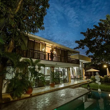 Samathi Lake Resort Phnom Penh Exterior photo
