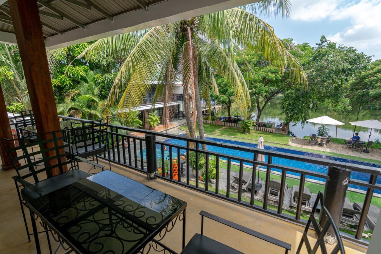 Samathi Lake Resort Phnom Penh Exterior photo