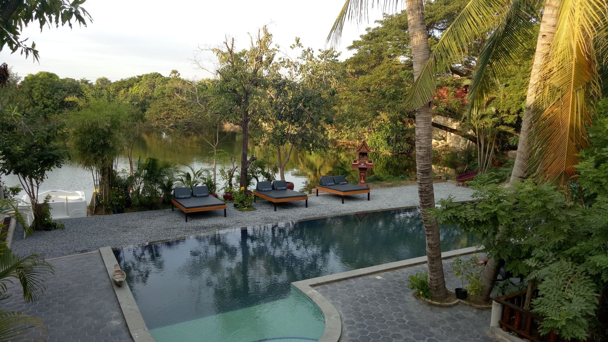 Samathi Lake Resort Phnom Penh Exterior photo