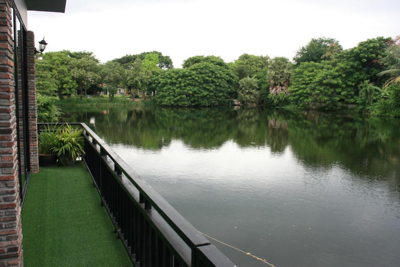Samathi Lake Resort Phnom Penh Exterior photo